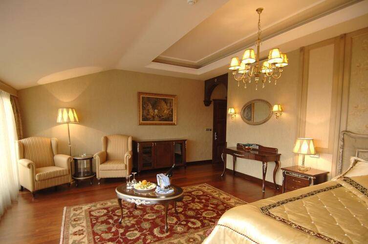 Grand Yavuz Hotel