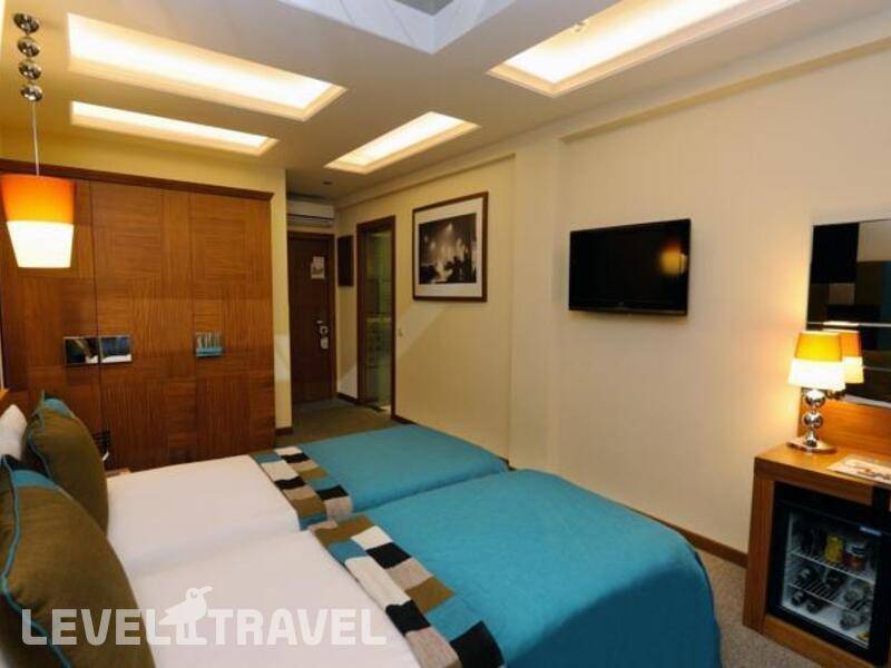 Фотография Collage Pera Hotel Фотография Collage Pera Hotel
