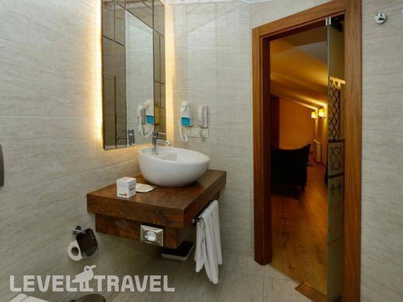 Фотография Collage Pera Hotel Фотография Collage Pera Hotel