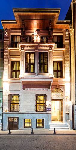 Celine Hotel