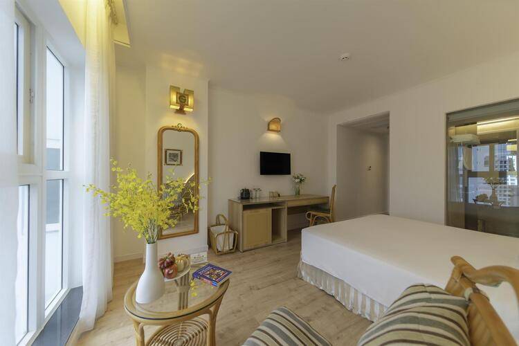 Green World Hotel