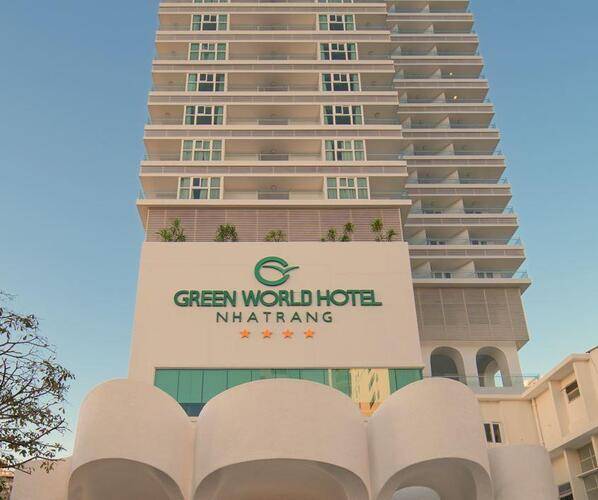 Green World Hotel