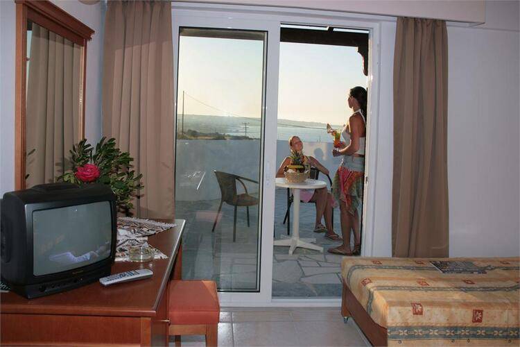 Semiramis Village Hotel