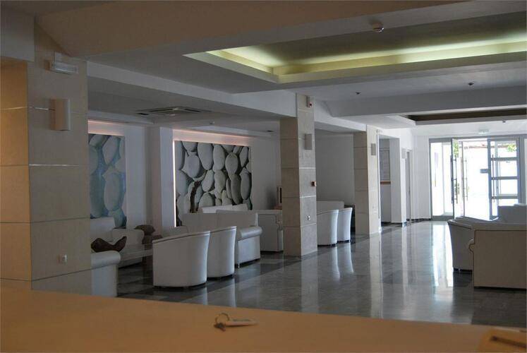 Semiramis Village Hotel