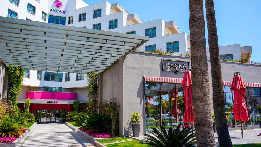 Akra V Hotel