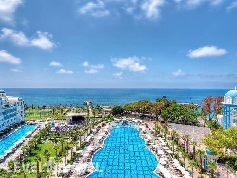 Фотография Rubi Platinum Spa Resort & Suites