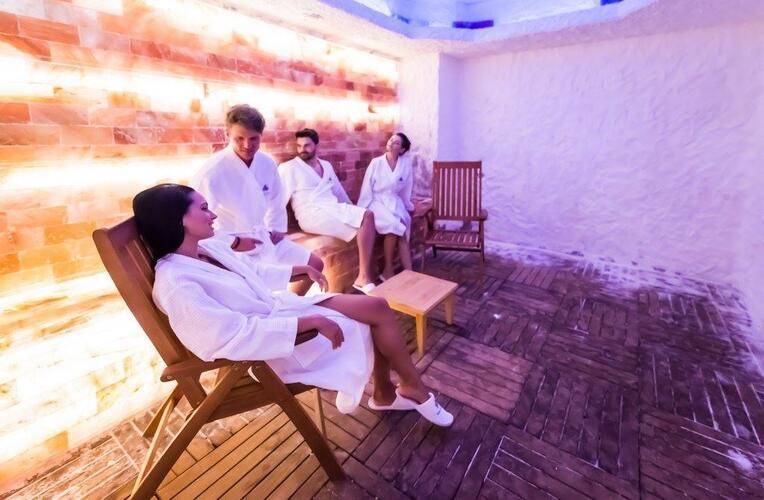 Rubi Platinum Spa Resort & Suites