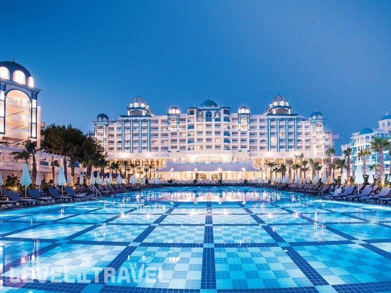 Фотография Rubi Platinum Spa Resort & Suites