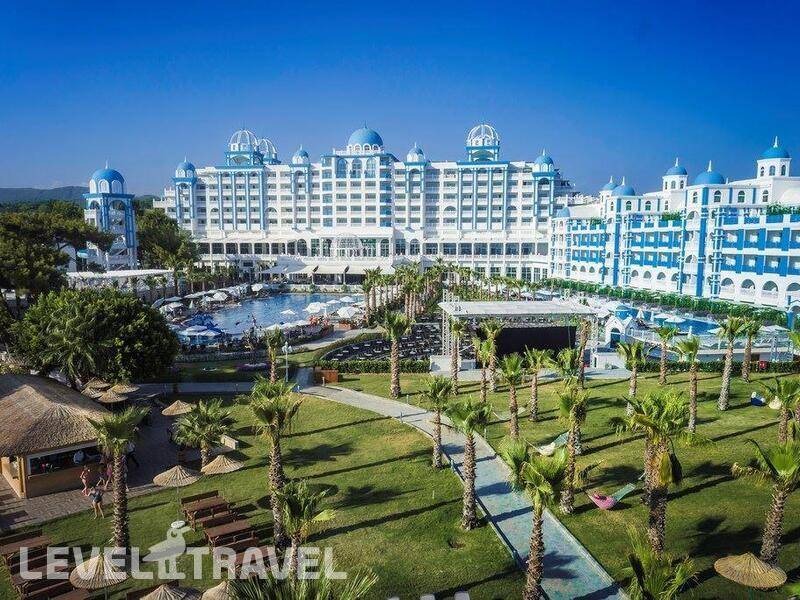 Фотография Rubi Platinum Spa Resort & Suites