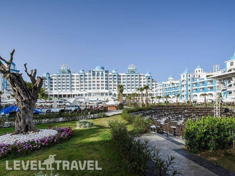 Фотография Rubi Platinum Spa Resort & Suites