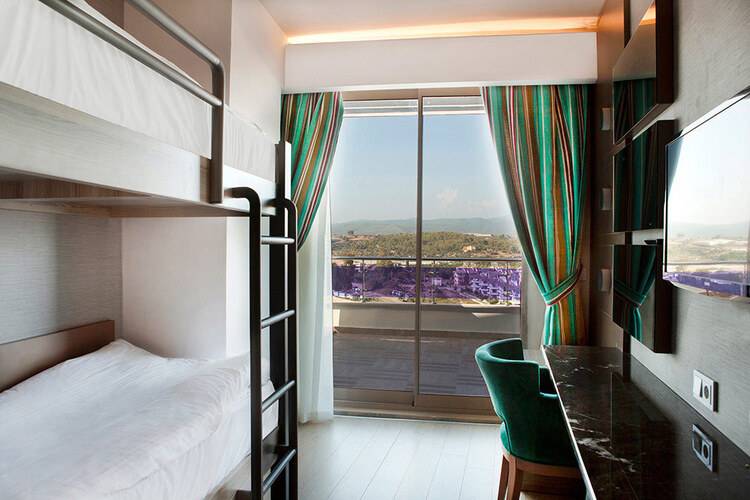 Long Beach Harmony Hotel & Spa