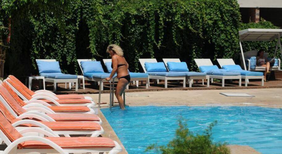 Moda Beach Hotel