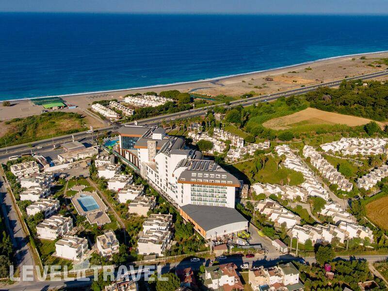 Фотография Throne Beach Resort & Spa (Ex.Throne Nilbahir Resort & Spa)