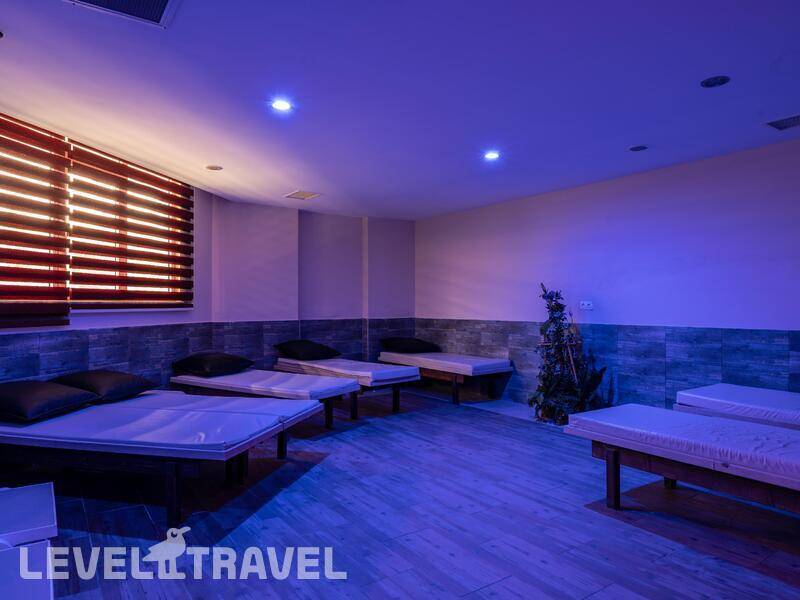 Фотография Throne Beach Resort & Spa (Ex.Throne Nilbahir Resort & Spa)