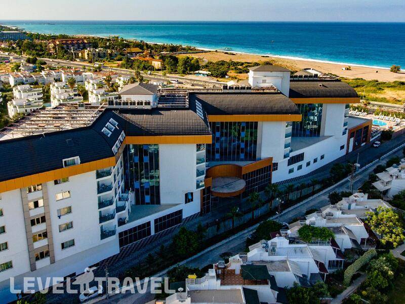 Фотография Throne Beach Resort & Spa (Ex.Throne Nilbahir Resort & Spa)