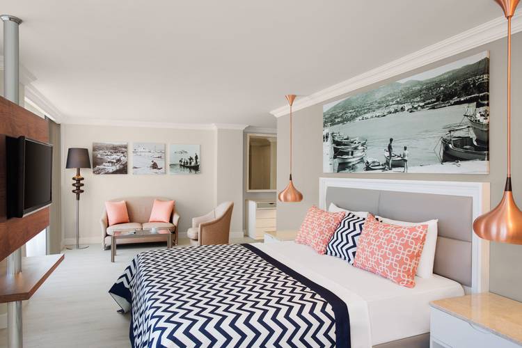 Paloma Marina Suites (Adults Only 16+)