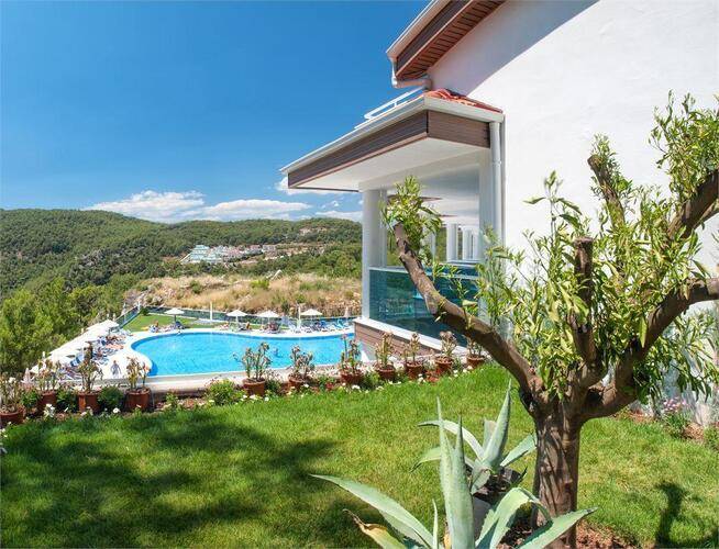 Garcia Resort & Spa