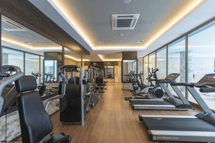 Quattro Beach Spa & Resort Hotel