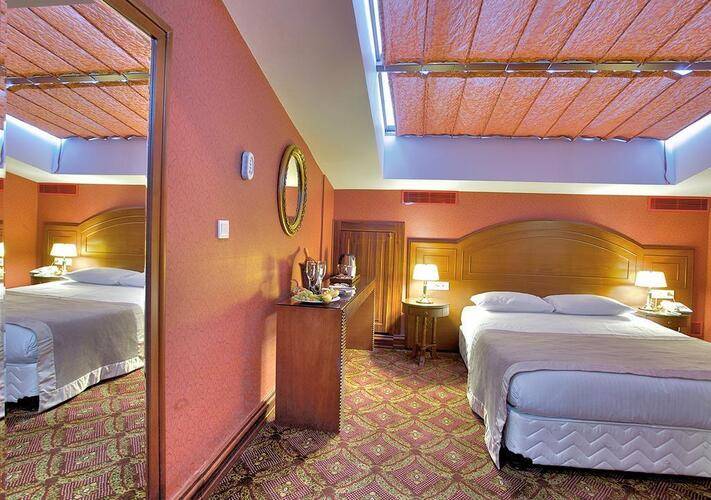 Tilia Hotel
