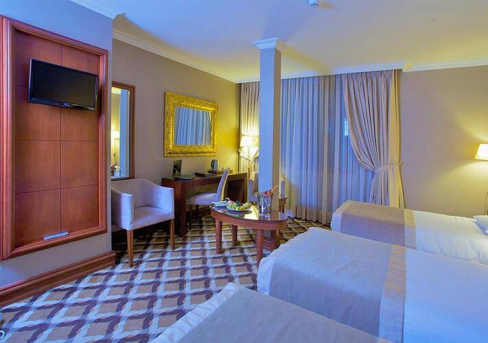 Tilia Hotel