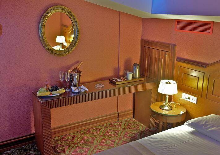 Tilia Hotel