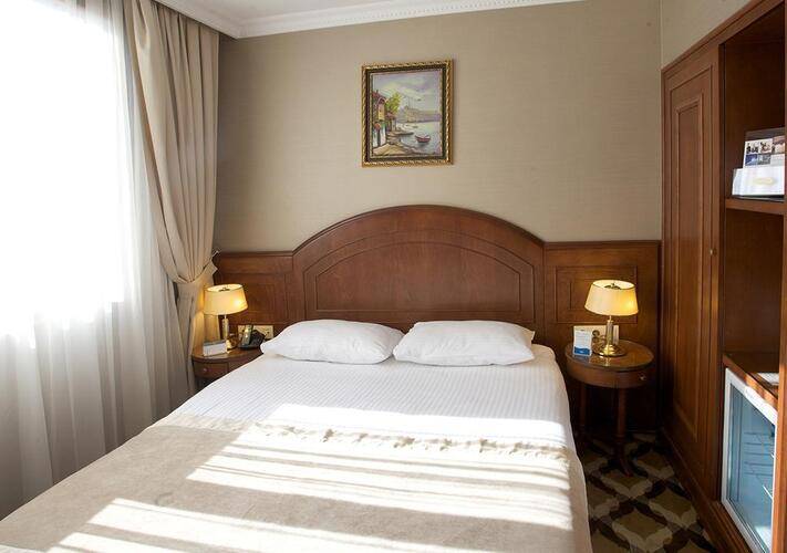Tilia Hotel