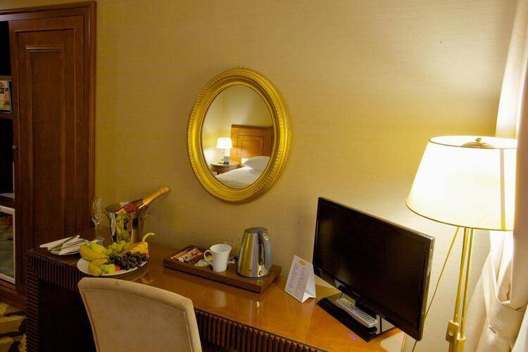 Tilia Hotel