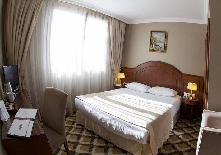 Tilia Hotel