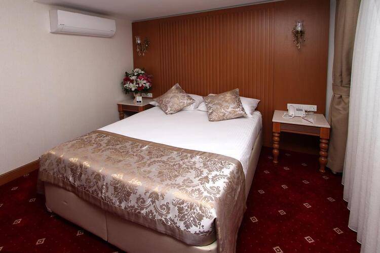 Tilia Hotel