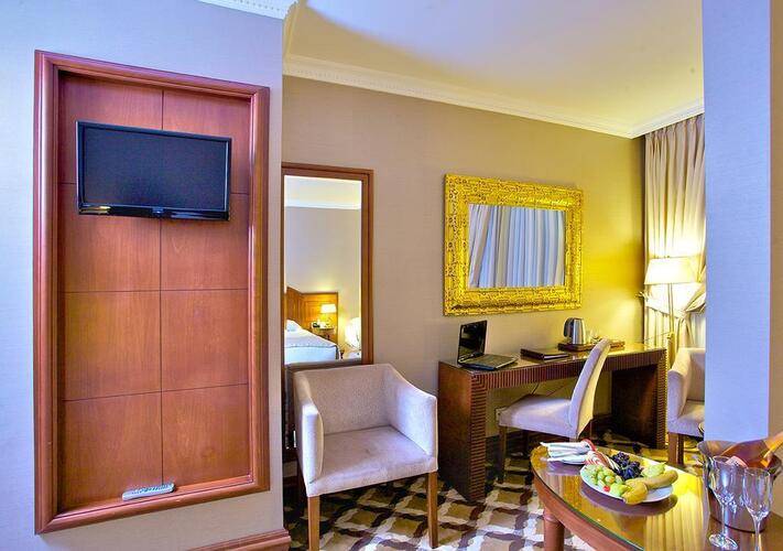 Tilia Hotel