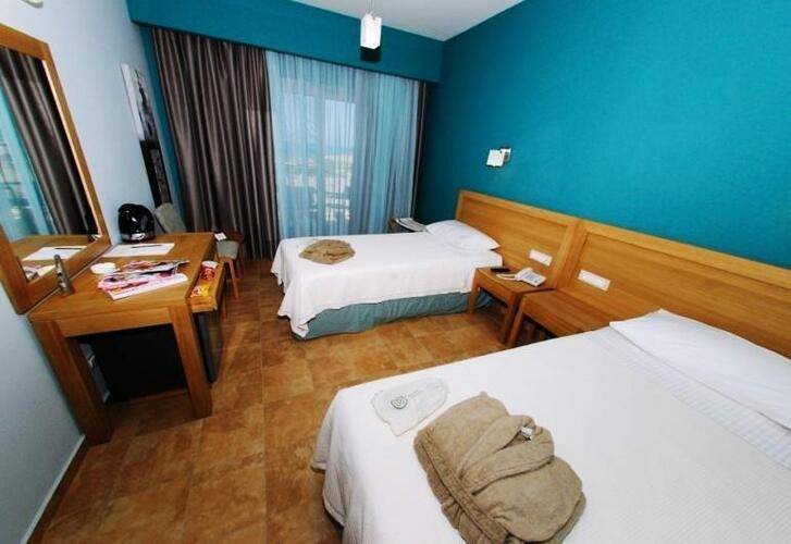Almira Hotel Arkoudi