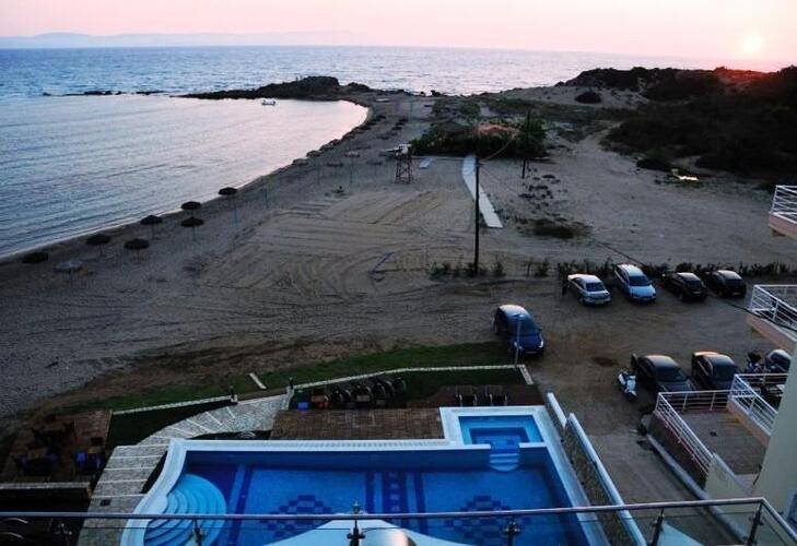 Almira Hotel Arkoudi