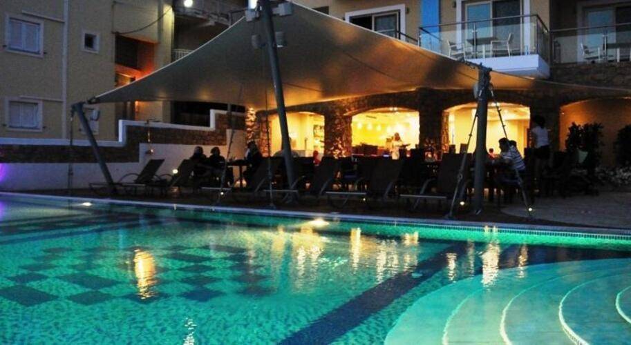 Almira Hotel Arkoudi