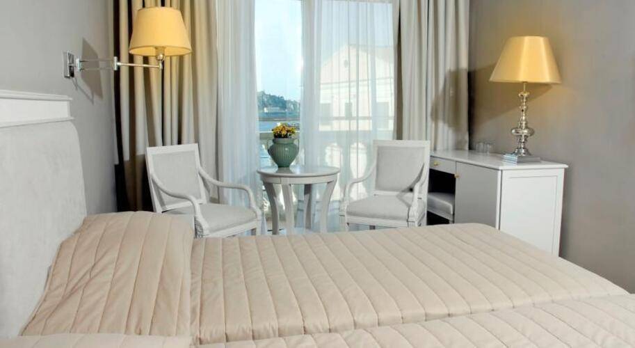 Mon Repos Palace Operated By Ella Resorts (Ex.Mayor Mon Repos Palace Art Hotel) (Adults Only 18+)
