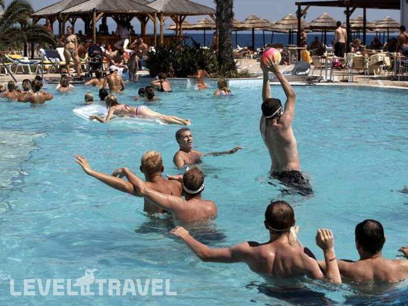 Фотография Avra Beach Resort Hotel & Bungalows