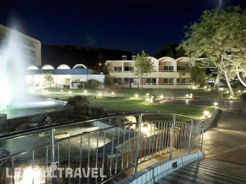 Фотография Avra Beach Resort Hotel & Bungalows