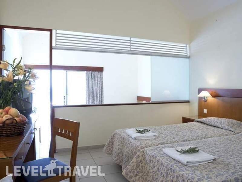 Фотография Avra Beach Resort Hotel & Bungalows
