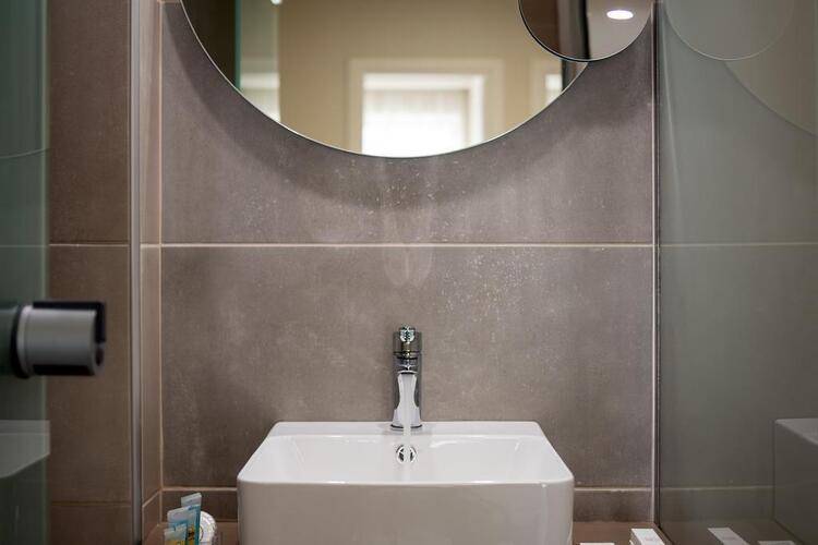 Bio Hotel Suites