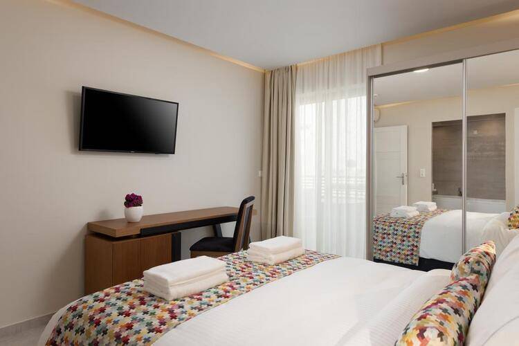 Bio Hotel Suites