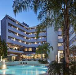 $item['hotel']['name']