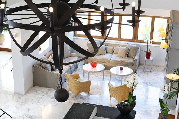 Grand Leoniki Residence By Grecotel