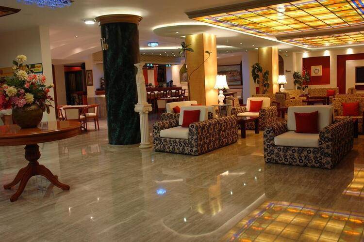 May Beach Hotel