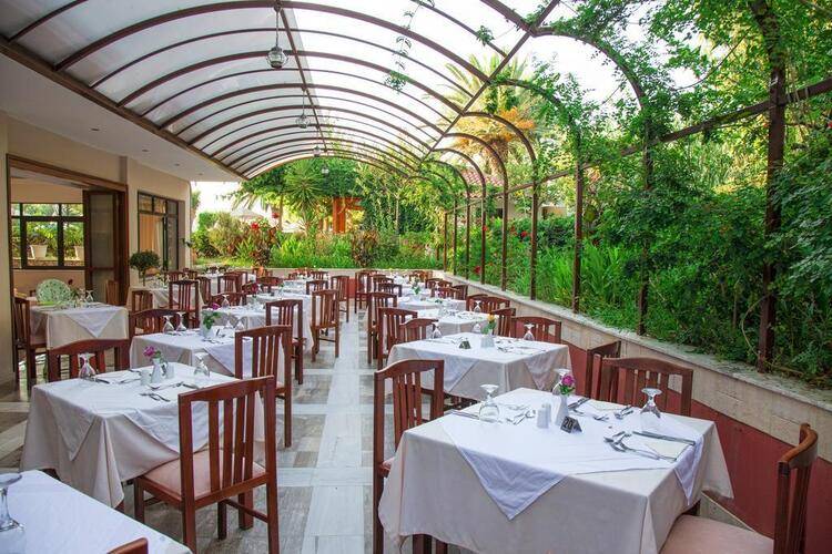 May Beach Hotel