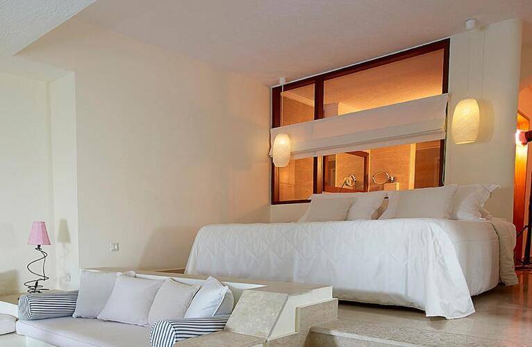St Nicolas Bay Resort Hotel & Villas