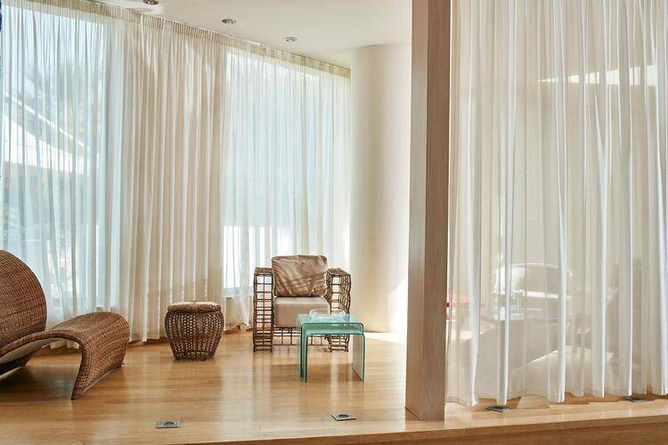 The Island Hotel (Adults Only 16+)