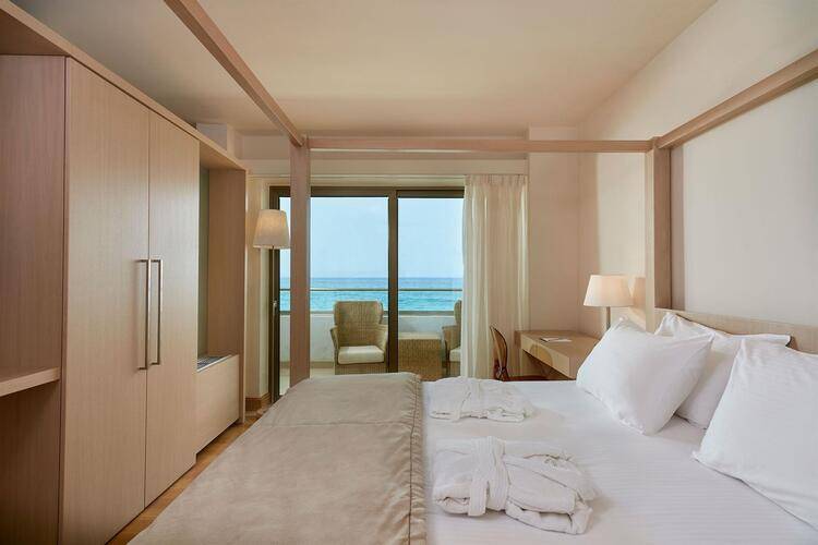 The Island Hotel (Adults Only 16+)