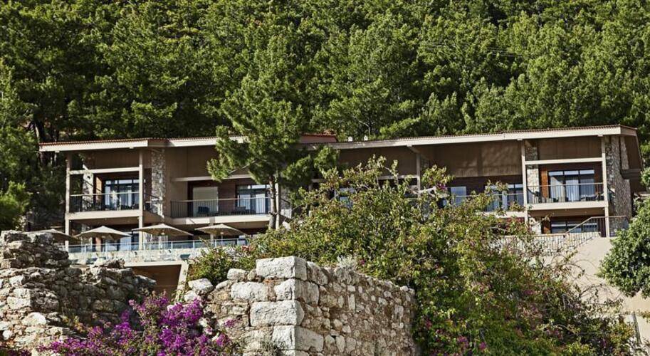 Marti Hemithea Hotel