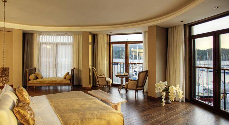 Marti Hemithea Hotel