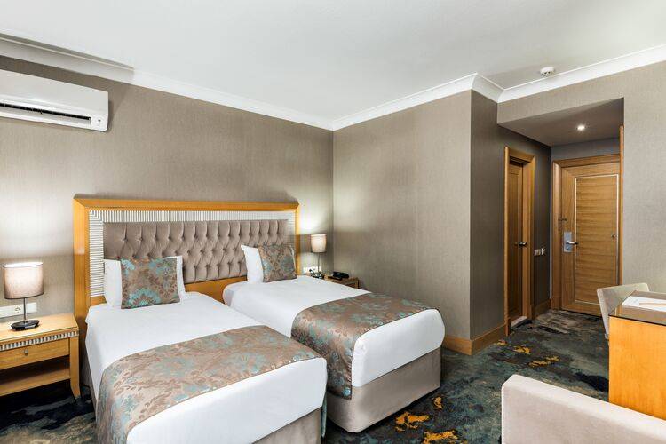 Villa Zurich Hotel