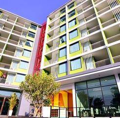 $item['hotel']['name']